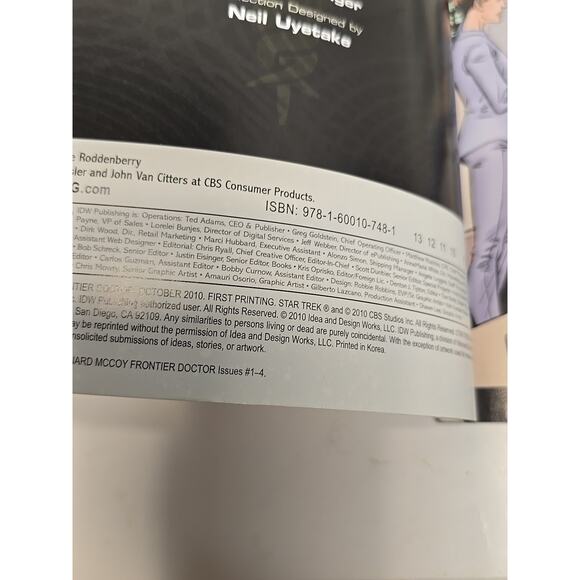 Star Trek Leonard McCoy Frontier Doctor John Byrne 2010 IDW First Printing TPB - Picture 3 of 3